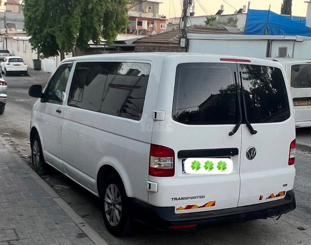 מודעת רכב פולקסווגן טרנספורטר
