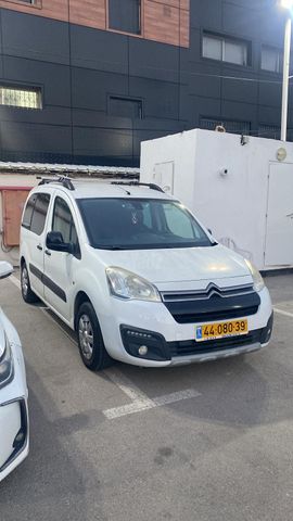 מודעת רכב סיטרואן ברלינגו 
