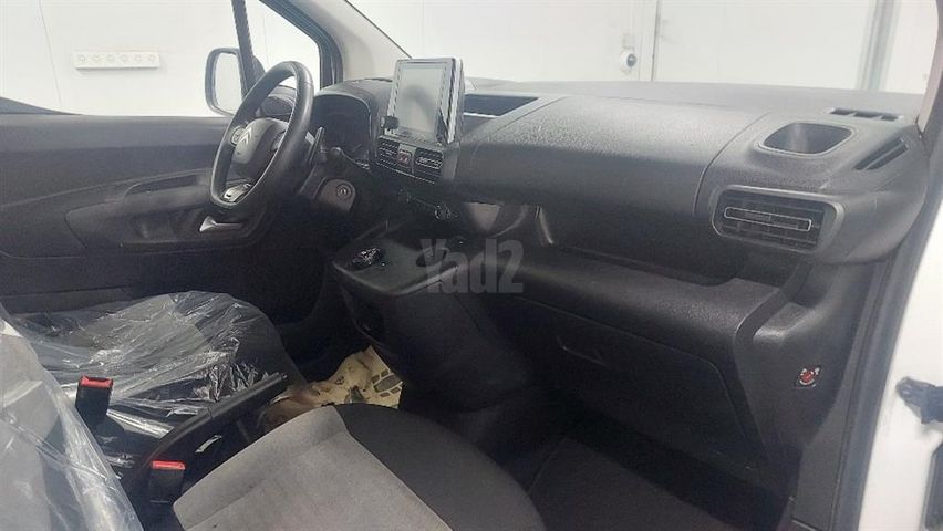 מודעת רכב סיטרואן ברלינגו