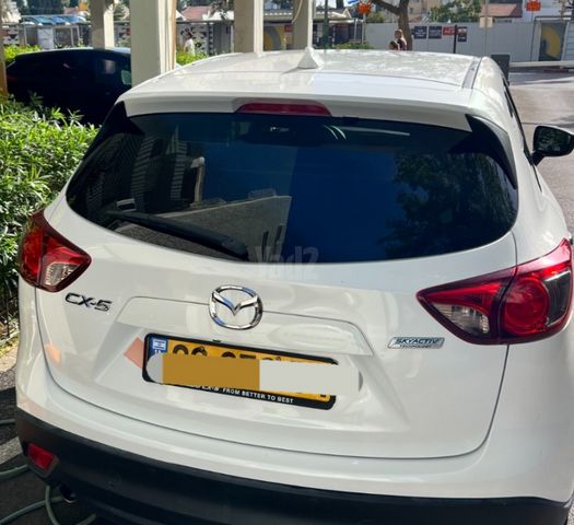 מודעת רכב מאזדה CX-5