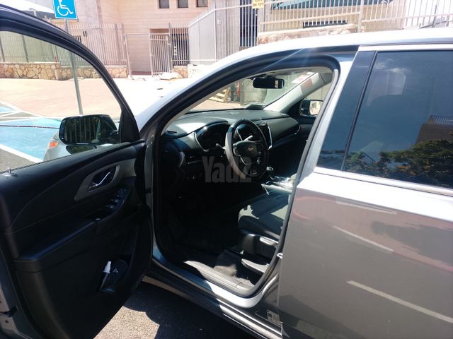 מודעת רכב שברולט טראוורס