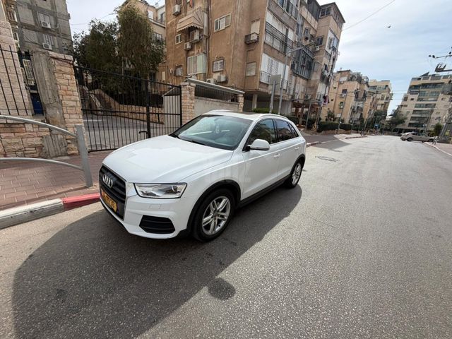 מודעת רכב אאודי Q3