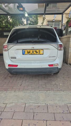 מודעת רכב מיצובישי אאוטלנדר
