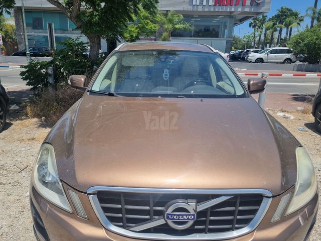 מודעת רכב וולוו XC60