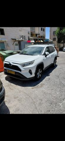 מודעת רכב טויוטה RAV4