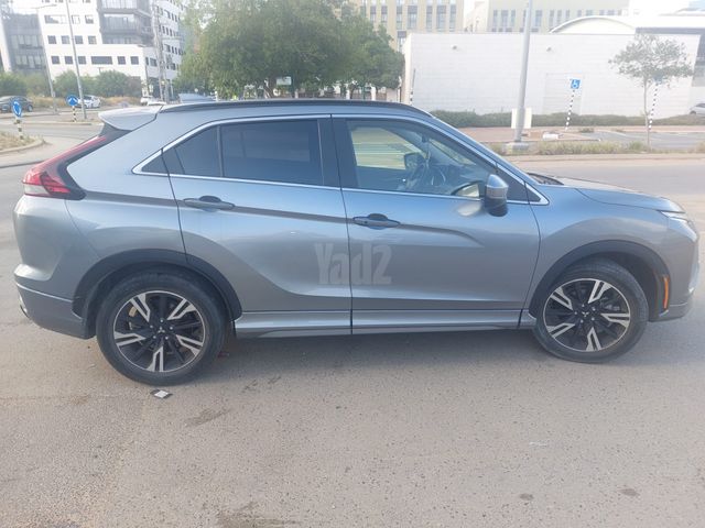 מודעת רכב מיצובישי אקליפס קרוס