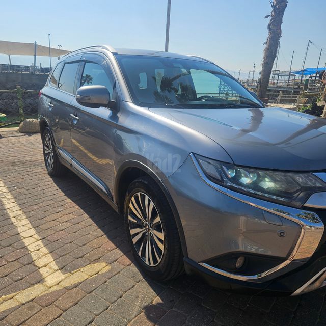 מודעת רכב מיצובישי אאוטלנדר