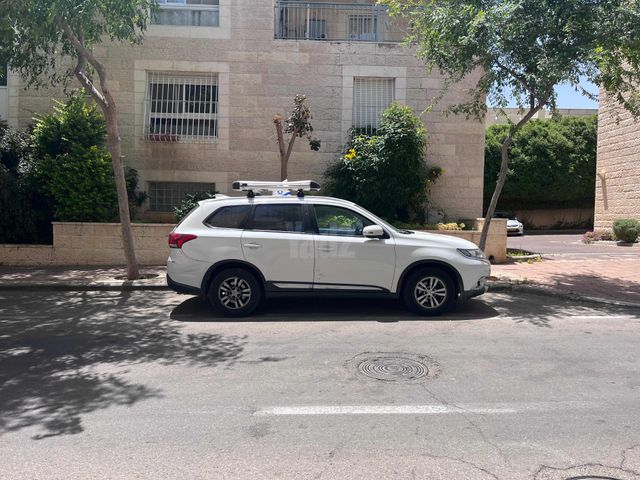 מודעת רכב מיצובישי אאוטלנדר
