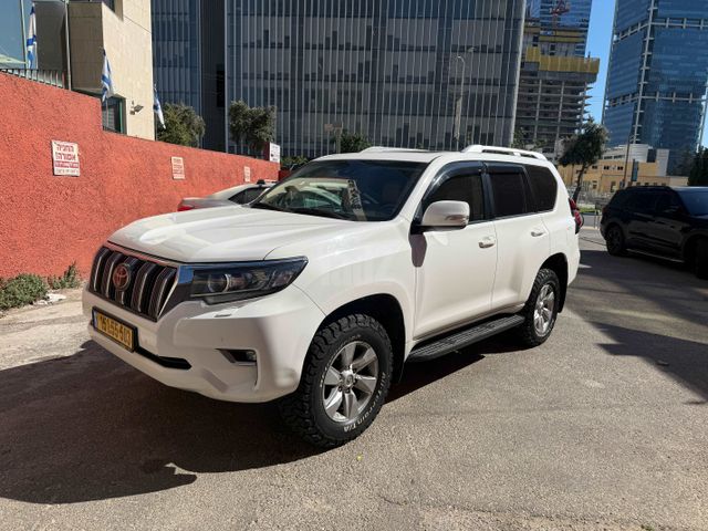 מודעת רכב טויוטה לנד קרוזר