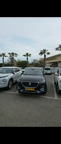 מודעת רכב אם ג'י EHS PHEV
