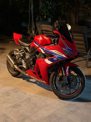 מודעת רכב הונדה CBR650R