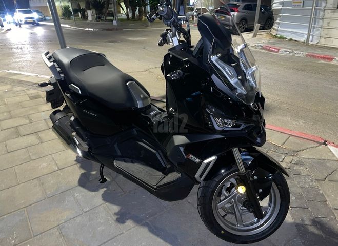 מודעת רכב סאן יאנג 125ADX