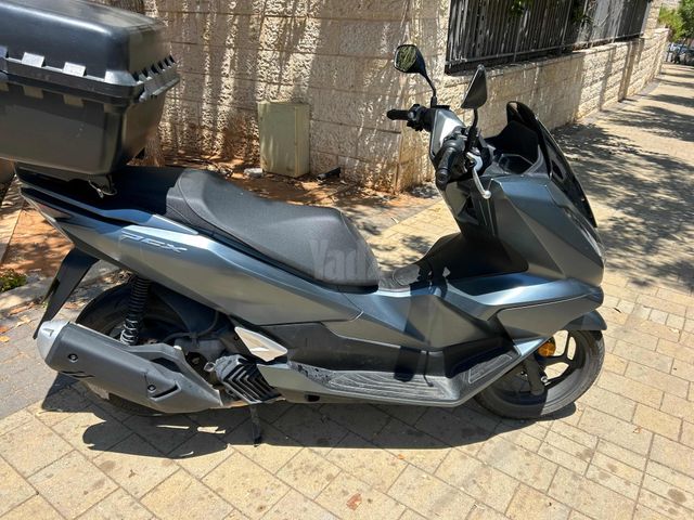 מודעת רכב הונדה PCX 125