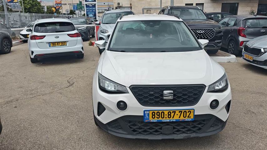 מודעת רכב סיאט ארונה