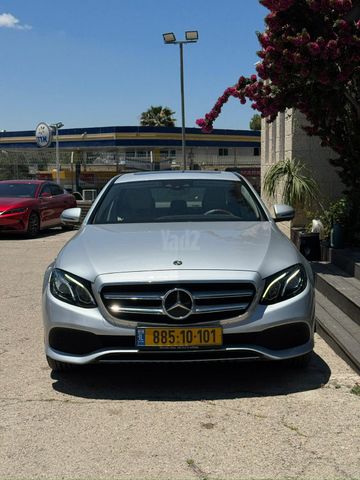 מודעת רכב מרצדס-בנץ E-class