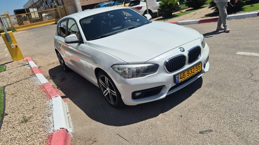 מודעת רכב ב מ וו סדרה 1 3