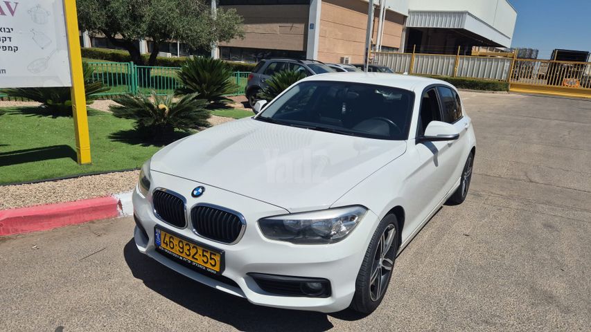 מודעת רכב ב מ וו סדרה 1 1