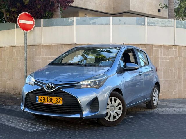 מודעת רכב טויוטה יאריס