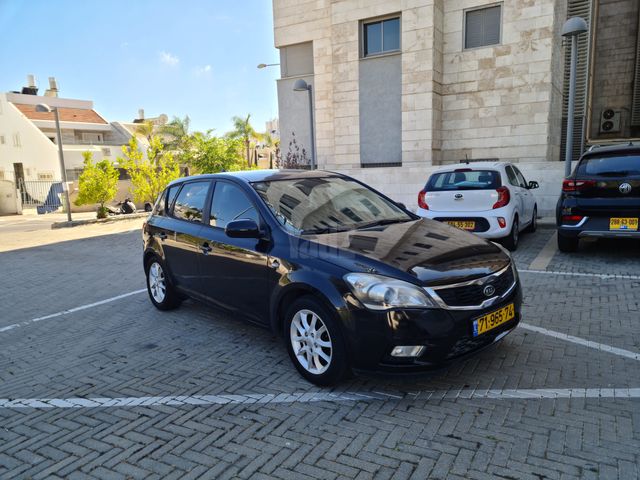 מודעת רכב קיה סיד