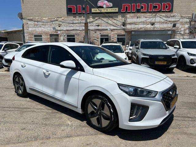 מודעת רכב יונדאי איוניק
