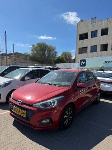 מודעת רכב יונדאי i20