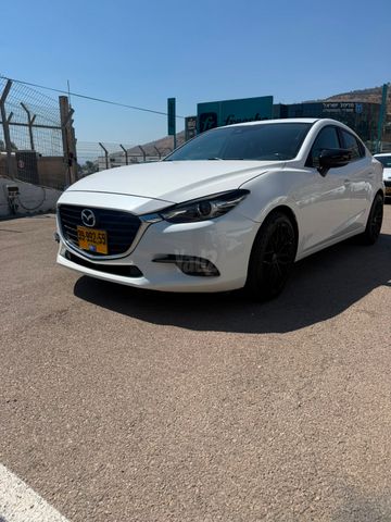 מודעת רכב מאזדה 3