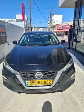 מודעת רכב ניסאן אלטימה
