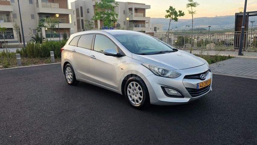 מודעת רכב יונדאי i30