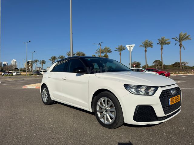 מודעת רכב אאודי A1
