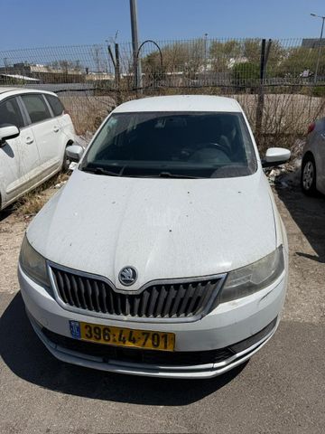 מודעת רכב סקודה ראפיד