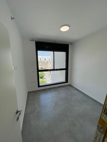 מעפילי אגוז 30