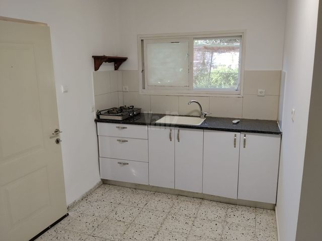 המשושים 37