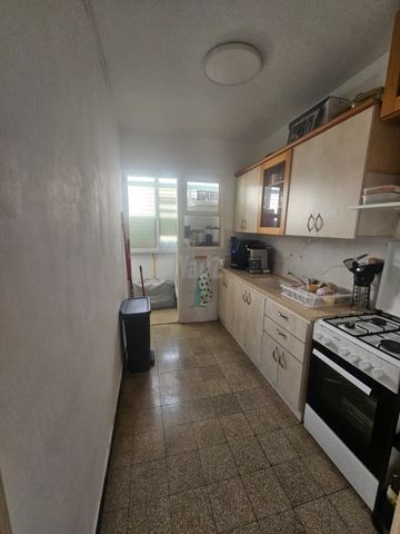 גיורא יוספטל 23