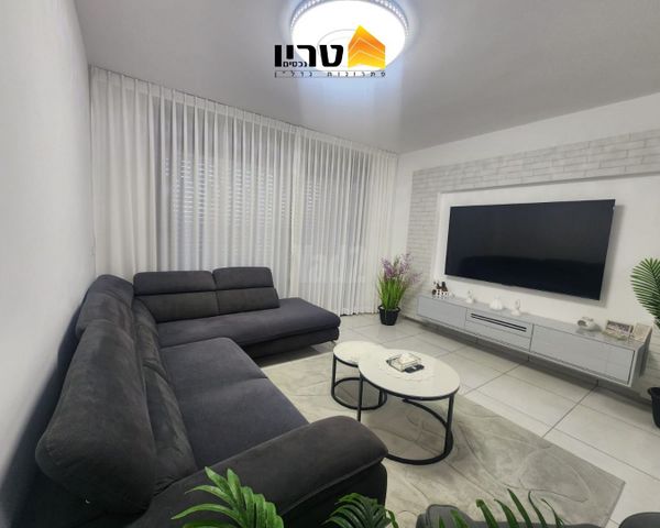 דירה