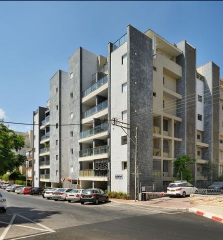 חיים צבי גרינשטיין 