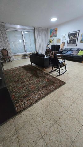 ריינס 