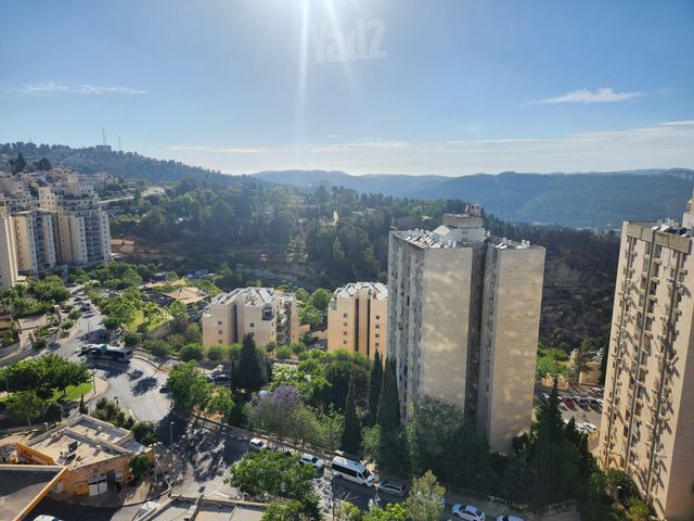 דירה למכירה בירושלים (תיווך) — 4