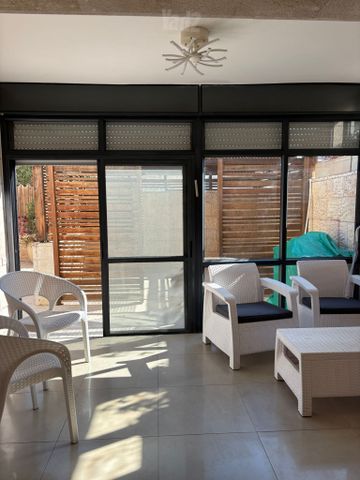 דירת גן להשכרה בירושלים (תיווך) — 4
