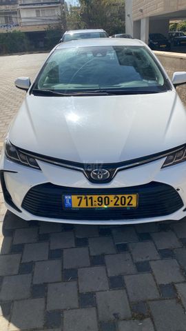 מודעת רכב טויוטה קורולה