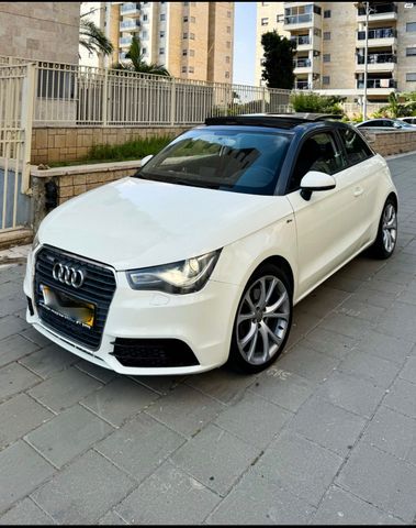 מודעת רכב אאודי A1