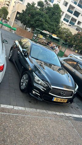 מודעת רכב אינפיניטי Q50