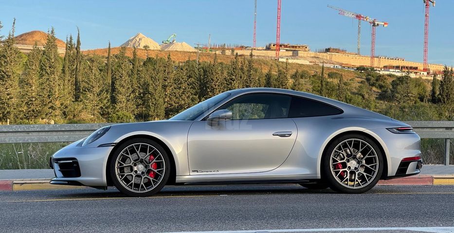 מודעת רכב פורשה 911