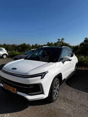 מודעת רכב ג׳יי.איי.סי E-JS4