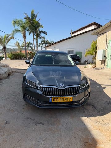 מודעת רכב סקודה סופרב