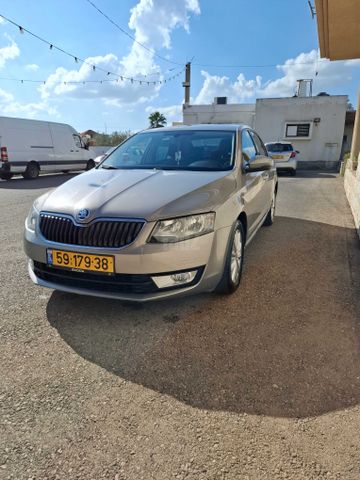 מודעת רכב סקודה אוקטביה