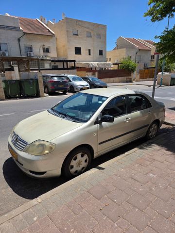 מודעת רכב טויוטה קורולה