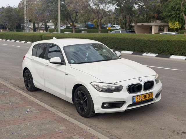 מודעת רכב ב מ וו סדרה 1