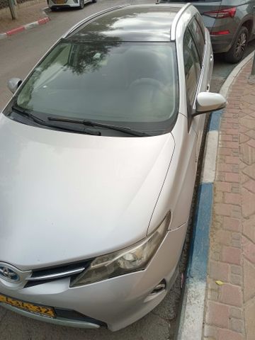מודעת רכב טויוטה אוריס