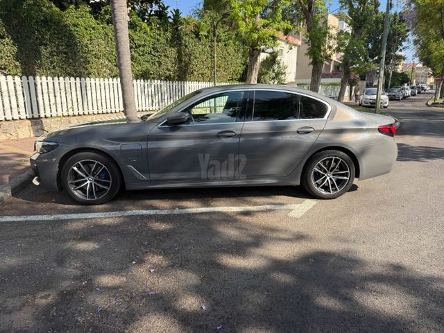 מודעת רכב ב מ וו סדרה 5