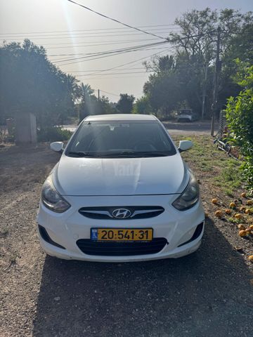 מודעת רכב יונדאי אקסנט i25